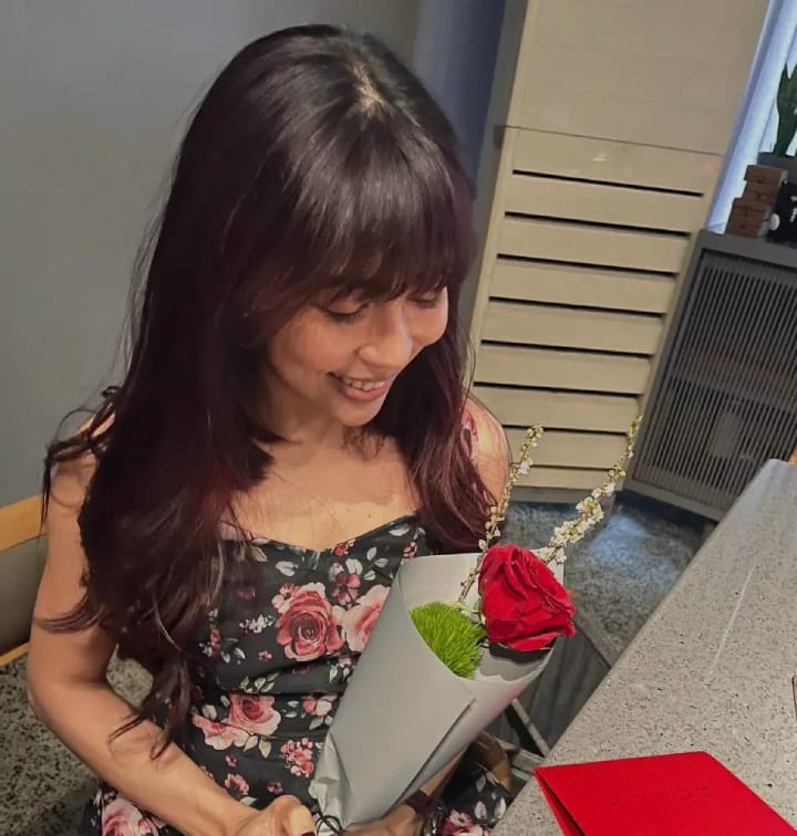 modan valentine's day customer